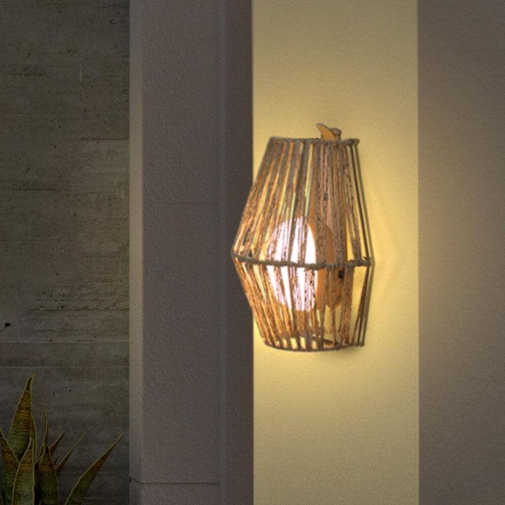 10 Ideen für kabellose Außenbeleuchtung: Kabellose LED Wandleuchte