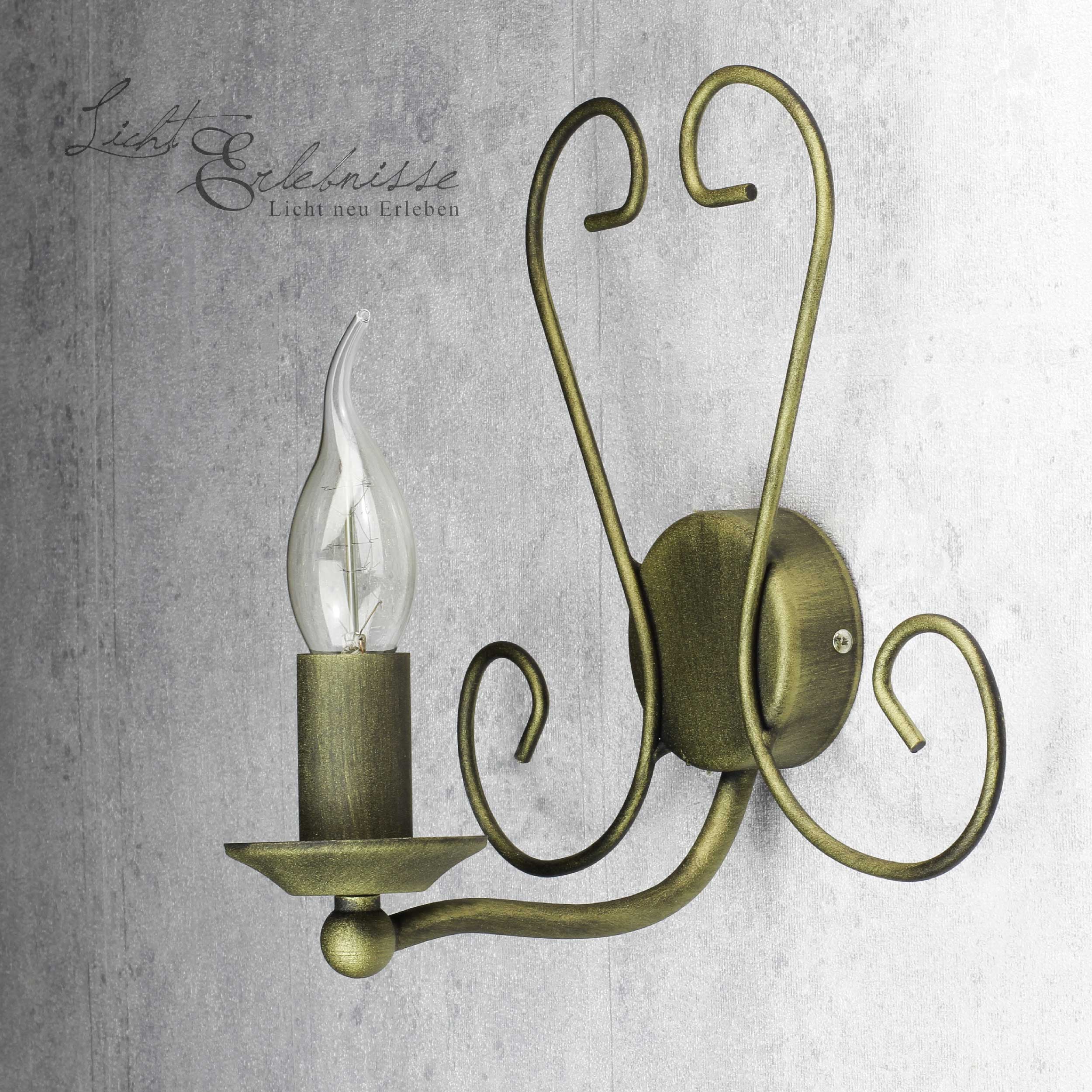 Rustikale Wandleuchte in Gold antik E14 Wohnzimmer Rustikale Wandleuchte in Gold antik E14 Wohnzimmer
