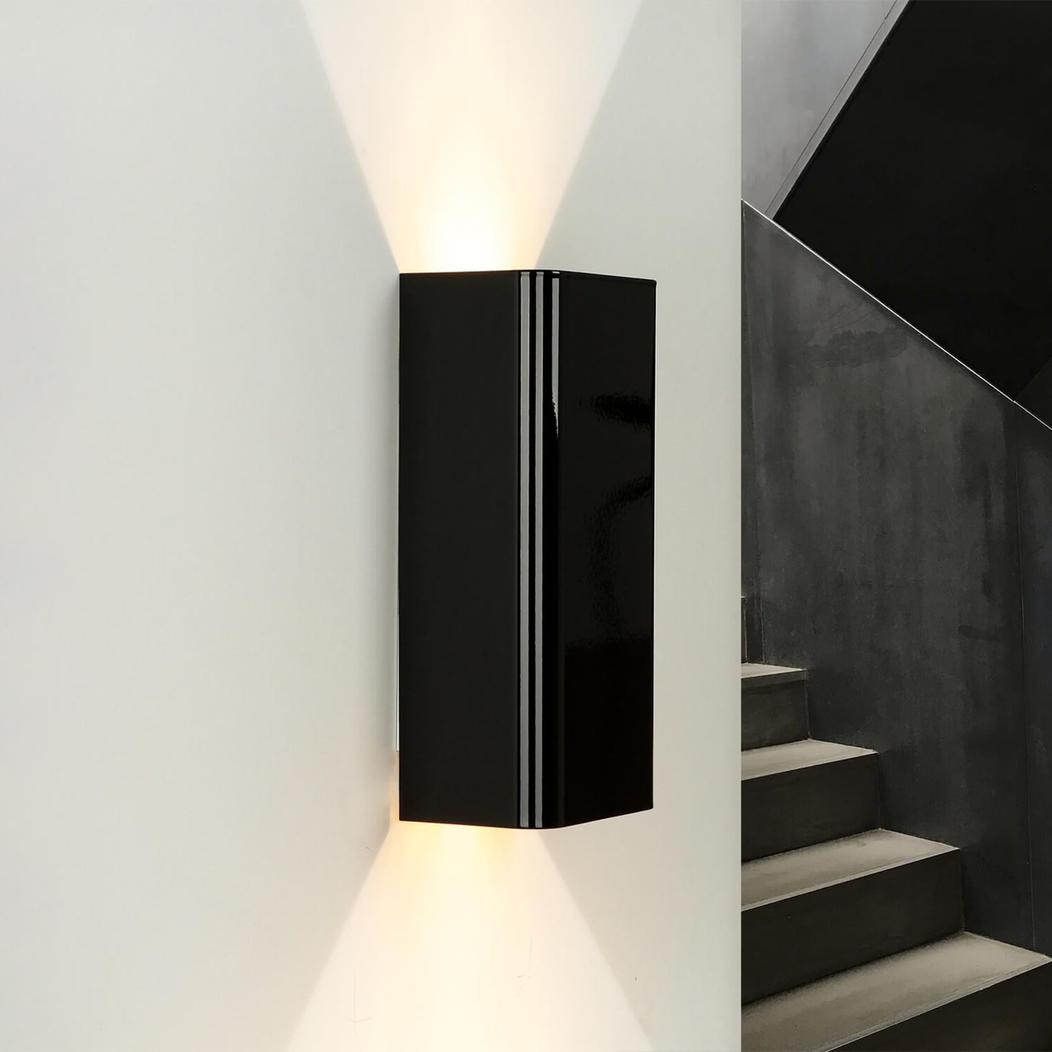 Moderne Wandleuchte Schwarz Hochglanz GU10 Up Down Moderne Wandleuchte Schwarz Hochglanz GU10 Up Down