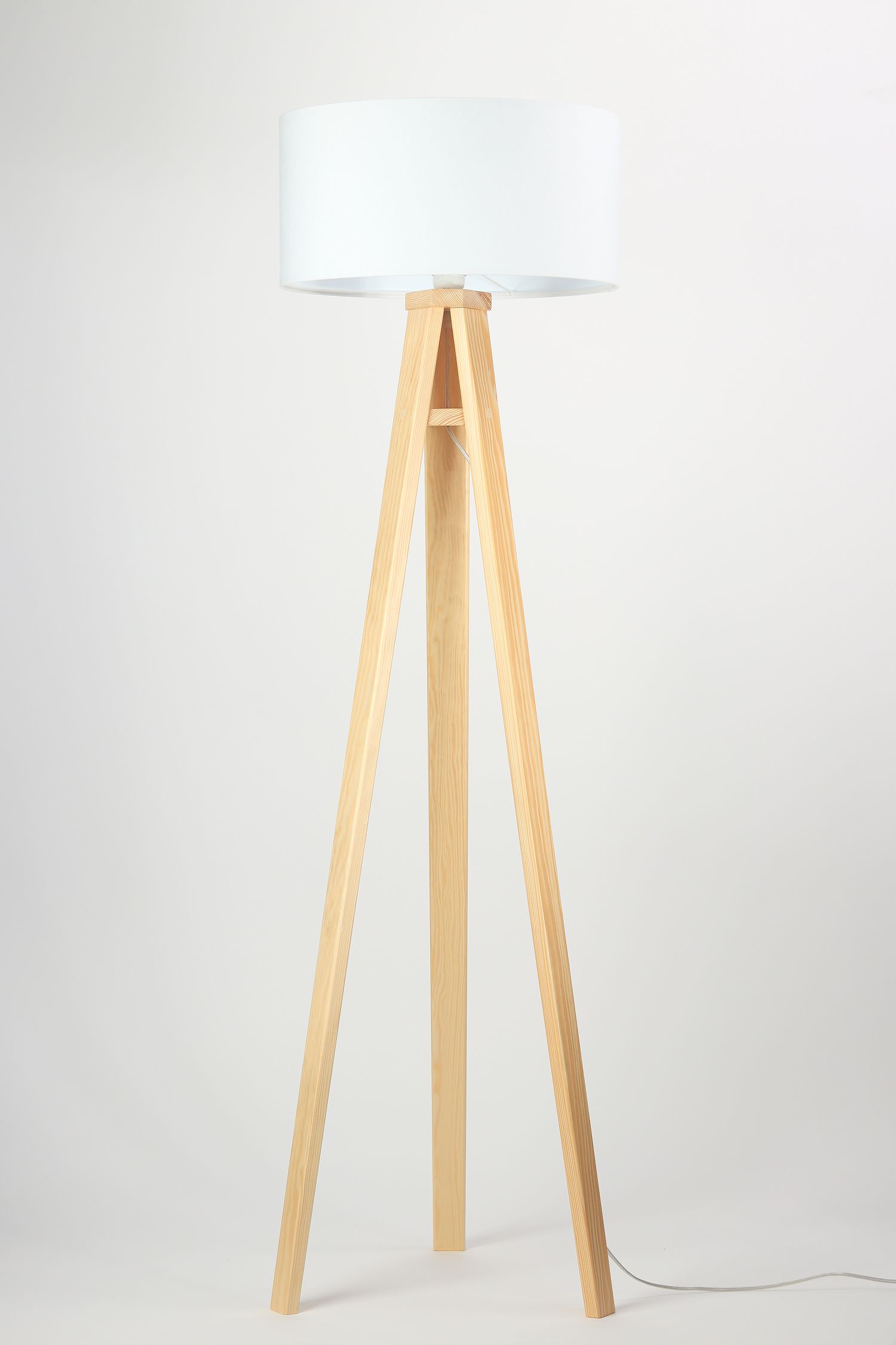 Stehlampe Beleuchtung Braun Holz Wohnzimmer Stehlampe Beleuchtung Braun Holz Wohnzimmer