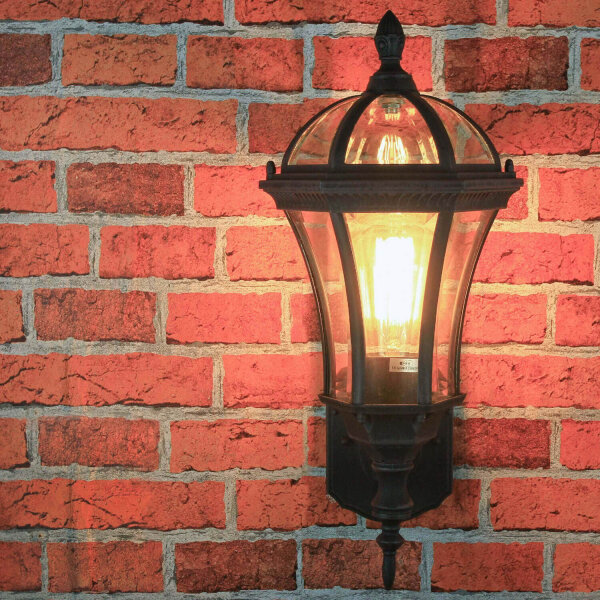 Klassische Außenwandlampe in antik braun