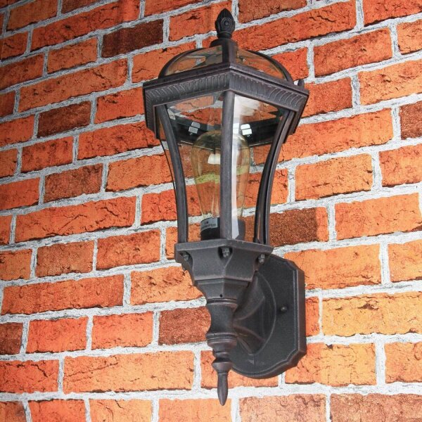 Klassische Außenwandlampe in antik braun