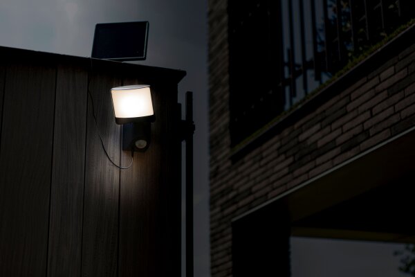 Wandlampe außen Bewegungsmelder Solar verstellbar LED