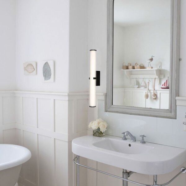 LED Badezimmerleuchte Wand 63 cm IP44 Glas Metall 3000 K