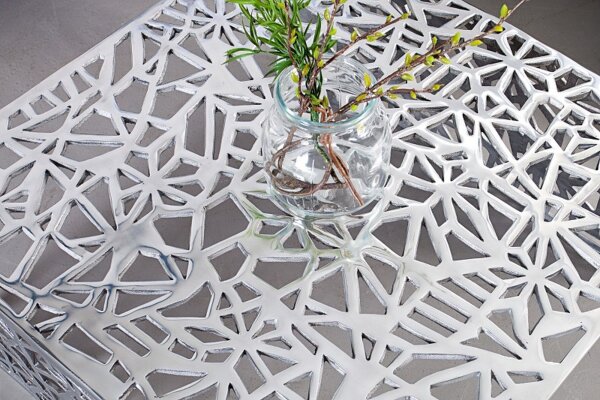 Couchtisch Metall 60x60 cm in Silber Handarbeit