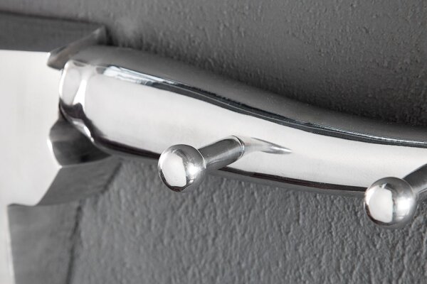 Wandgarderobe Stierkopf aus Aluminium 4 Haken 100cm lang