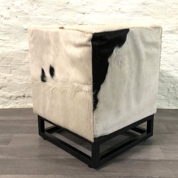 Hocker Kuhfell Metall Handarbeit 44x45 cm in Schwarz Weiß