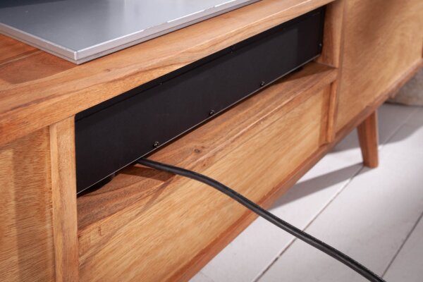 TV Lowboard Akazienholz 140 cm breit 3D-Fronten massiv