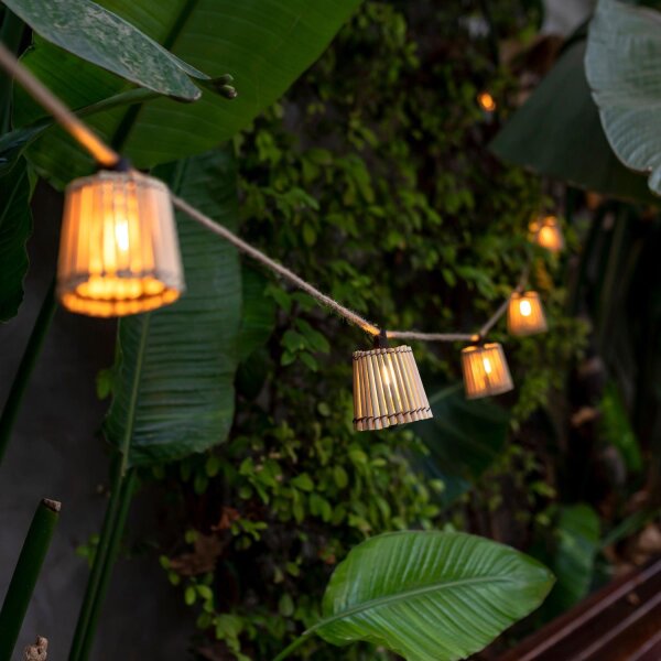 LED Lichterkette mit Stecker 5m IP44 2200K Bambus Outdoor