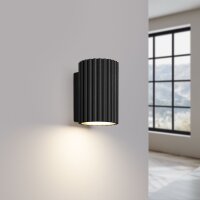 Schwarze Wandlampe klein 10 cm hoch GU10 aus Aluminium...