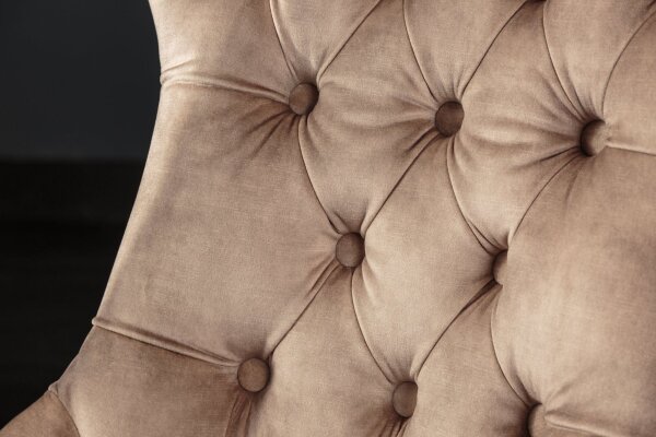 Esszimmerstuhl Chesterfield aus Samt Holz in Braun Natur