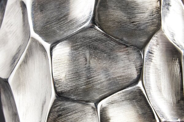 Dekovase in Silber Hammerschlag 45 cm hoch Metall Handarbeit