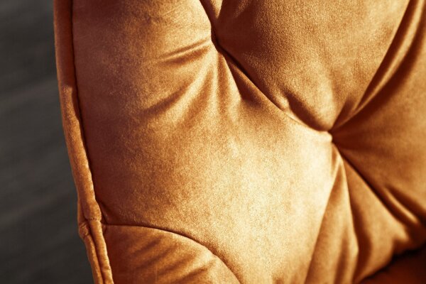 Armlehnstuhl Chesterfield in Gelb Schwarz aus Samt Metall