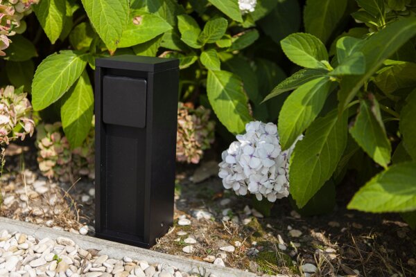 Steckdosensäule Schwarz 24 cm max 3500 W IP54 Aluminium