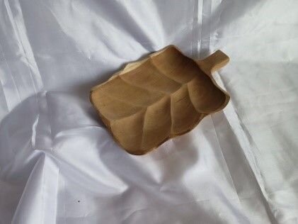 Dekoschale Teak Holz 32 cm lang Blatt Design Unikat Handarbeit