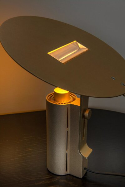 LED Tischlampe verstellbar Gold 29,5 cm 3000 K indirekt