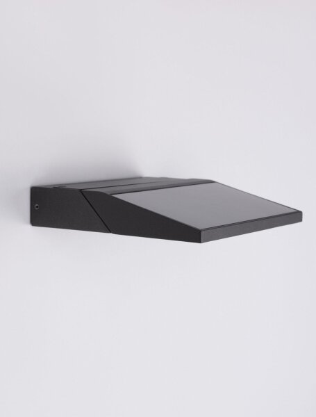 LED Außenwandleuchte IP65 18 cm breit Anthrazit Glas BEALE