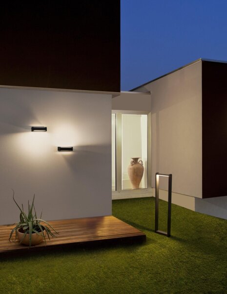 LED Außenwandleuchte schmal IP54 20 cm breit Schwarz Up Down