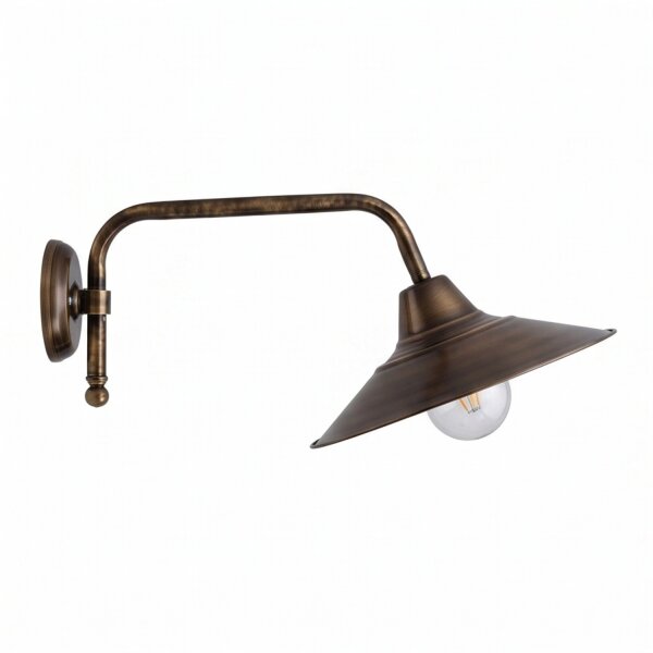 Designer Wandlampe aus Messing groß ANGELOS Treppe