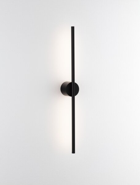 LED Wandleuchte schmal 60 cm hoch Schwarz indirekt Treppe