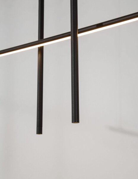 LED Pendelleuchte 110 cm lang Schwarz höhenverstellbar