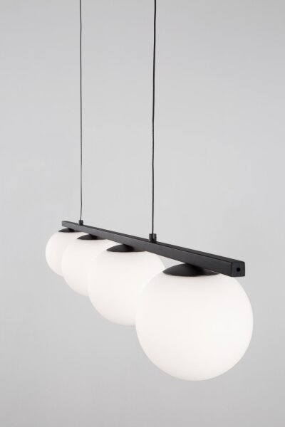 LED Pendelleuchte 72 cm lang Schwarz Weiß höhenverstellbar
