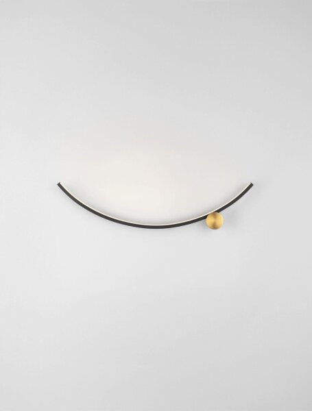 LED Wandlampe in Gold Schwarz 62 cm breit Up Down warmweiß