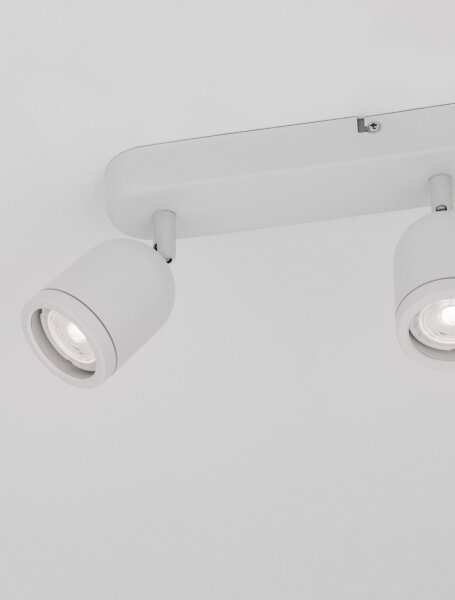 Deckenlampe Weiß 48 cm lang GU10 schwenkbar Metall 3 flammig