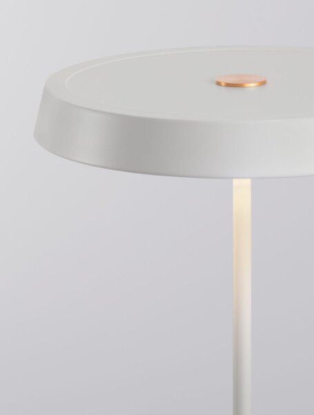 LED Stehleuchte Weiß 136 cm warmweiß SHASTA Aluminium Modern