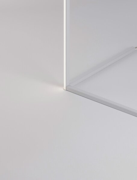 LED Stehlampe 140 cm Weiß dimmbar Minimalistisch warmweiß
